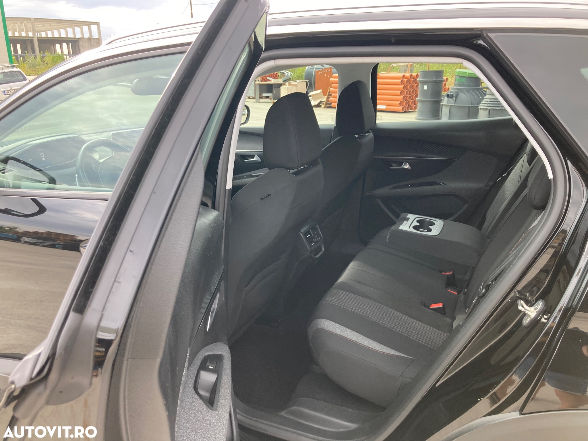 Peugeot 3008 BlueHDi 130 Stop & Start EAT8 Active Pack - 27