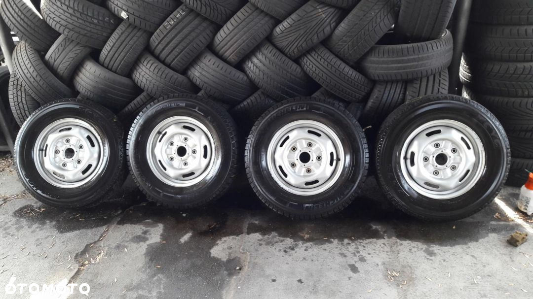 215/75/16C Michelin Felgi z oponami tranzti - 2