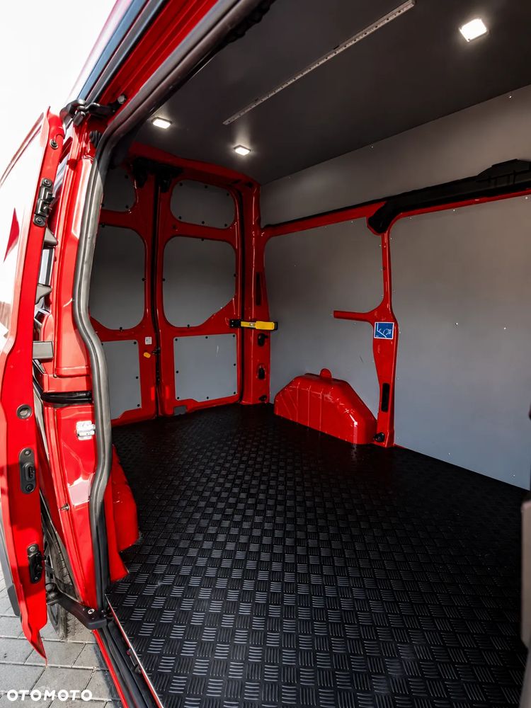 Ford Transit Custom VAN - 18