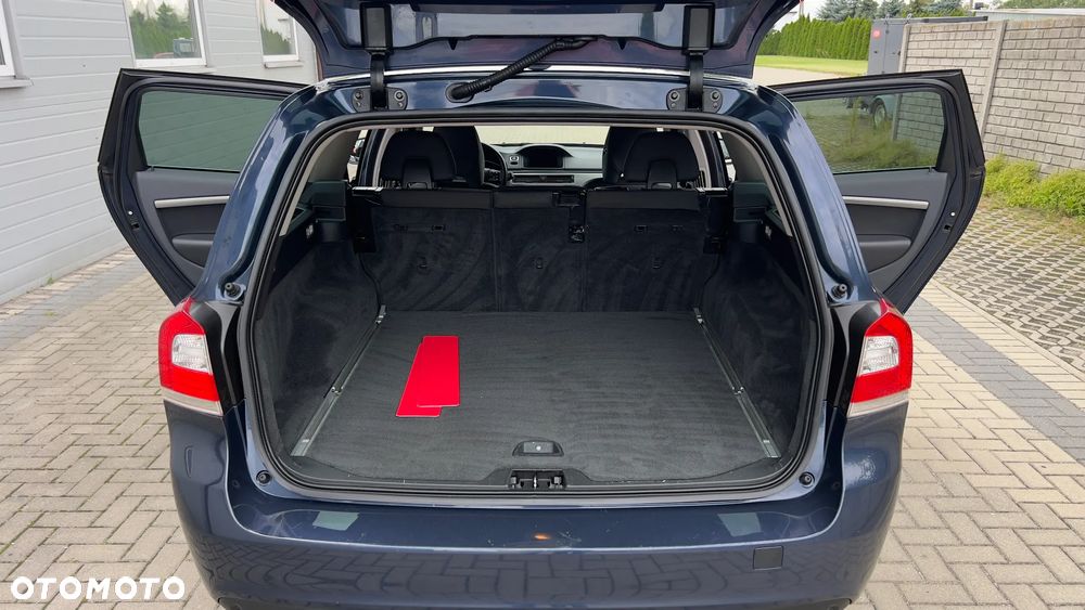 Volvo V70 D4 Kinetic - 24