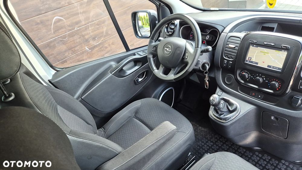 Opel Vivaro L2H1 2,9t Elegance Business - 13