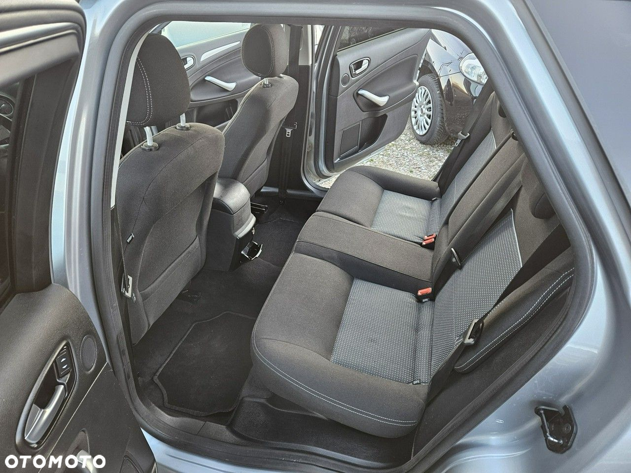 Ford Mondeo - 9