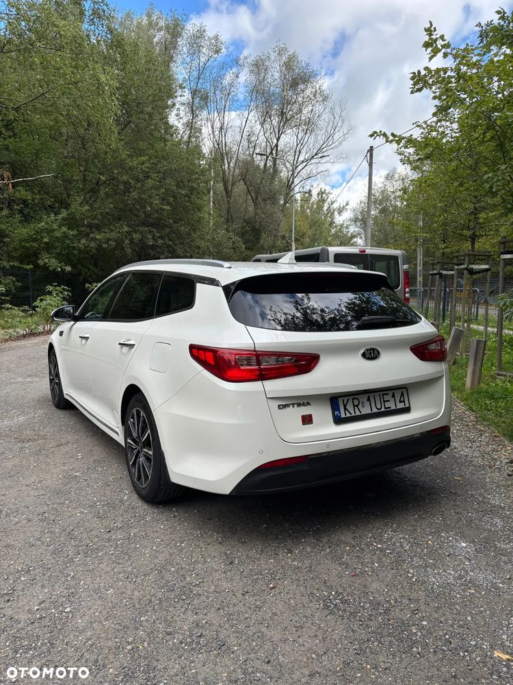 Kia Optima 1.6 T-GDI L DCT - 4