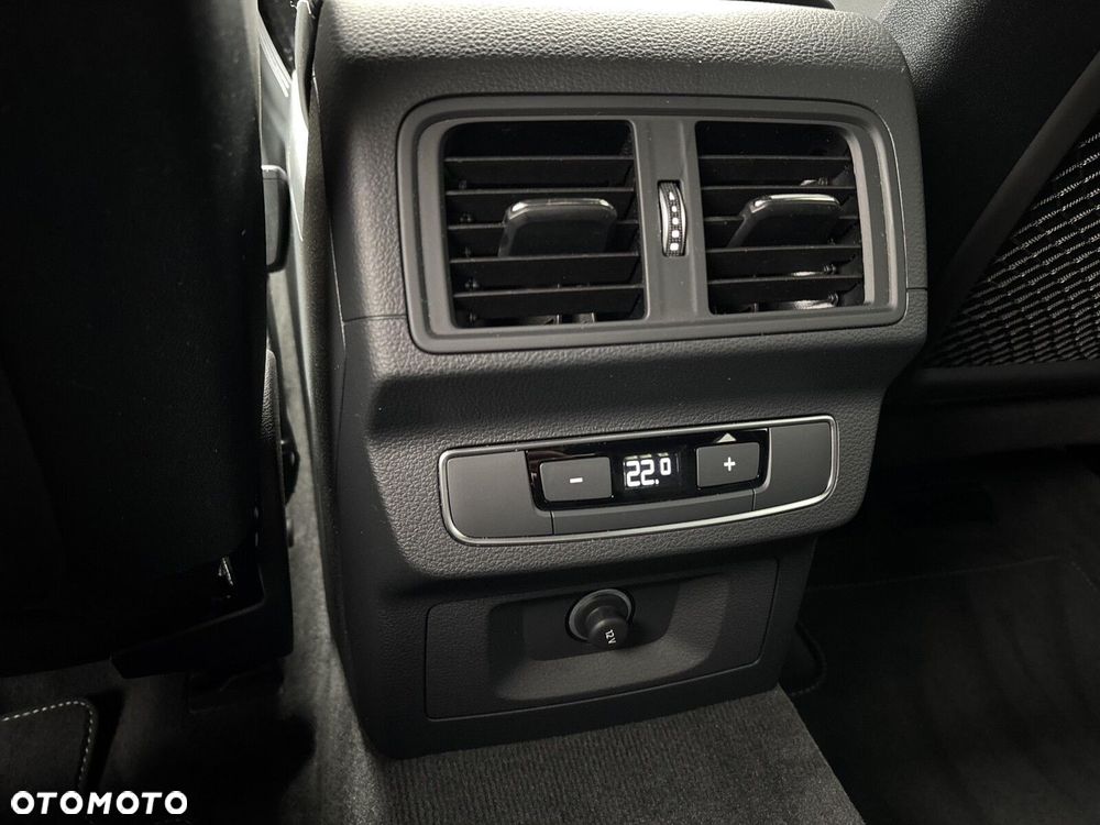 Audi Q5 Sportback - 23