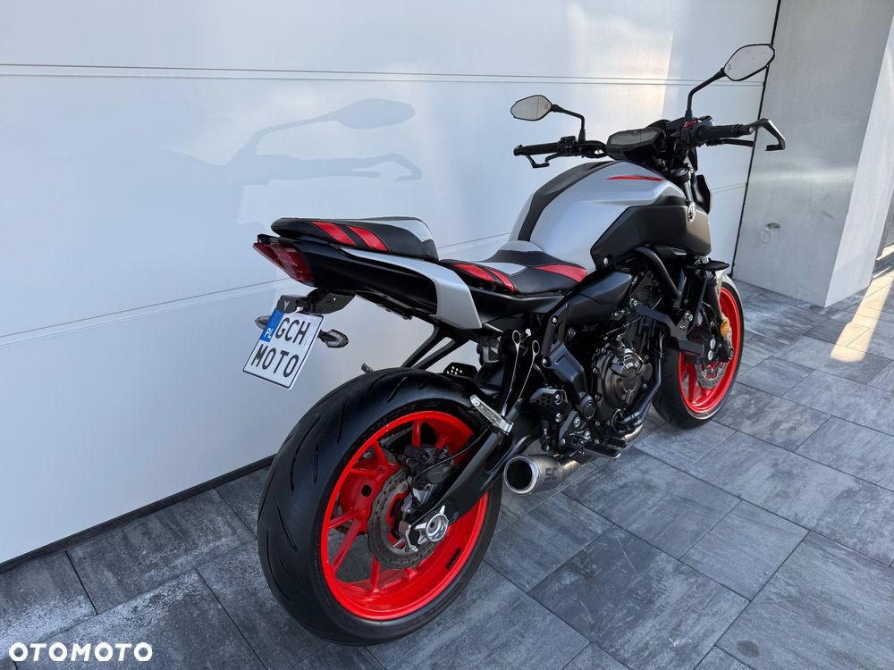 Yamaha MT - 10