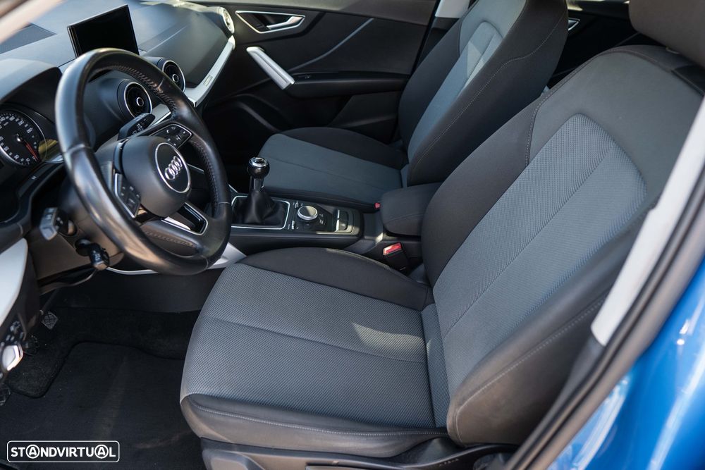Audi Q2 1.6 TDI Design - 16