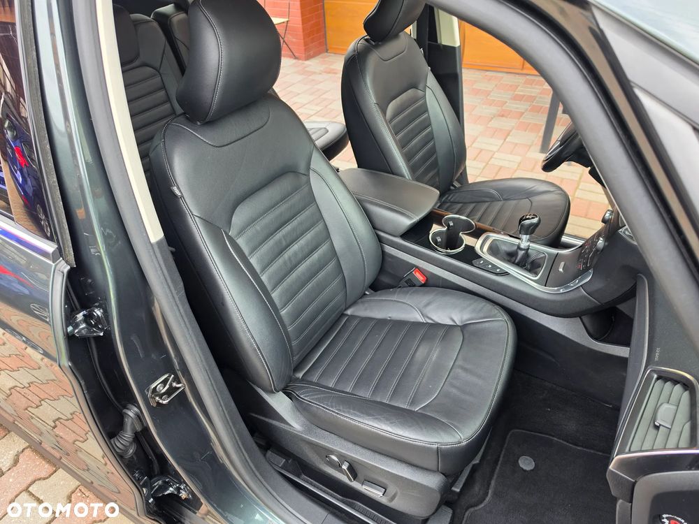 Ford Galaxy 2.0 TDCi Titanium - 20