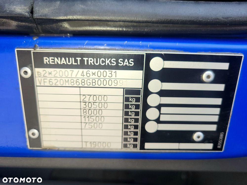 Renault D Wide - 12