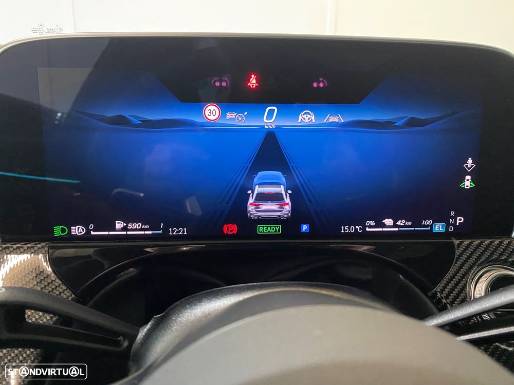 Mercedes-Benz E 53 AMG Hybrid 4Matic+ - 23