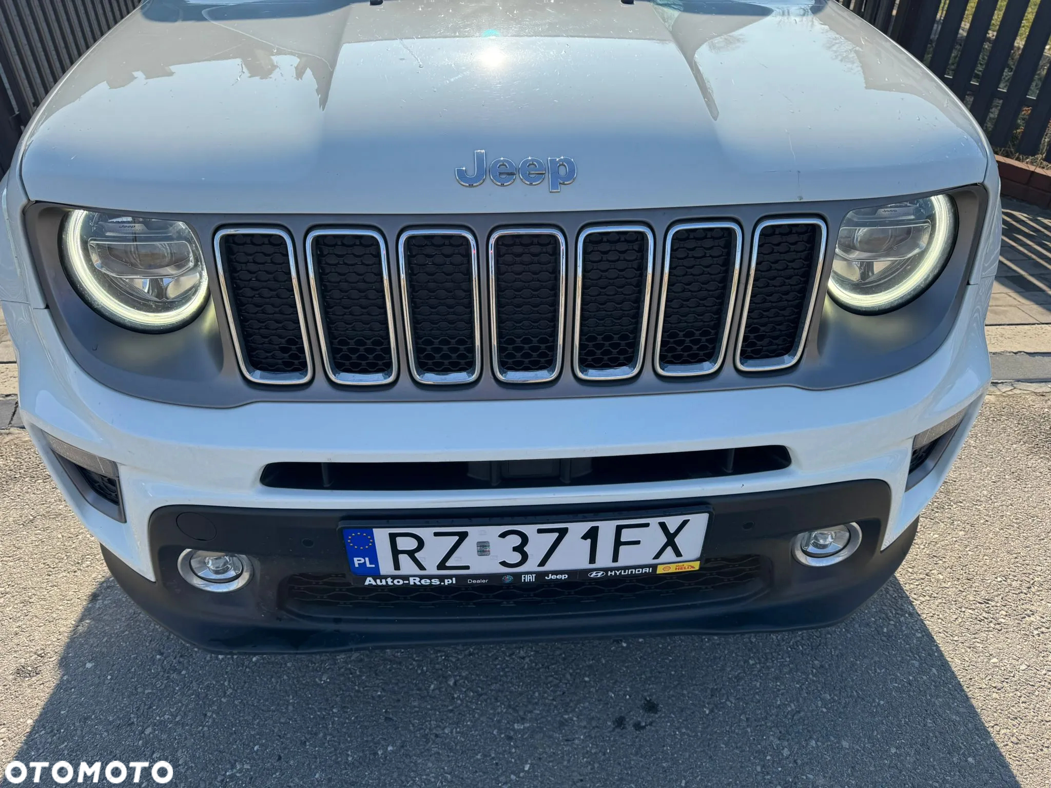Jeep Renegade 1.3 GSE T4 Turbo Limited 4x4 S&S - 3