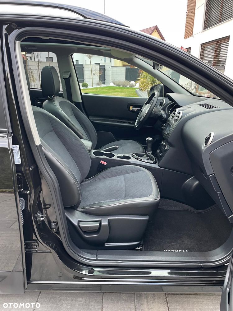 Nissan Qashqai 1.6 Tekna Pack - 23