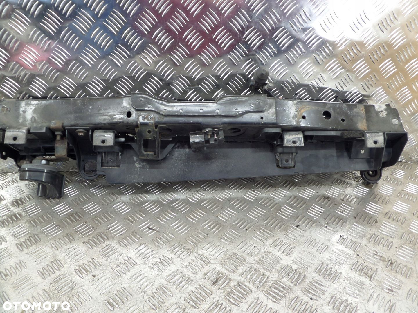 KIEROWNICA POWIETRZA OSŁONA GÓRNA PAS RENAULT KADJAR 215424EB0A - 3