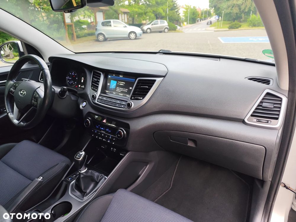Hyundai Tucson 2.0 CRDi 4WD Intro Edition - 21