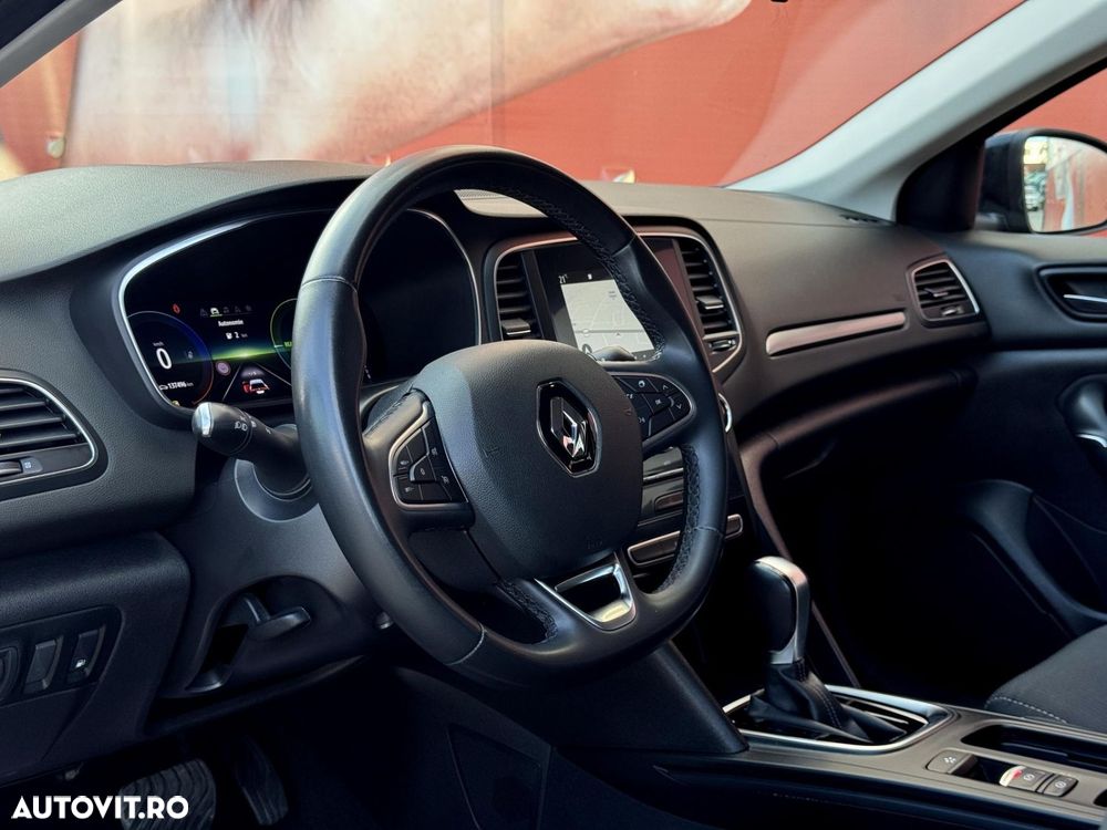 Renault Megane - 5