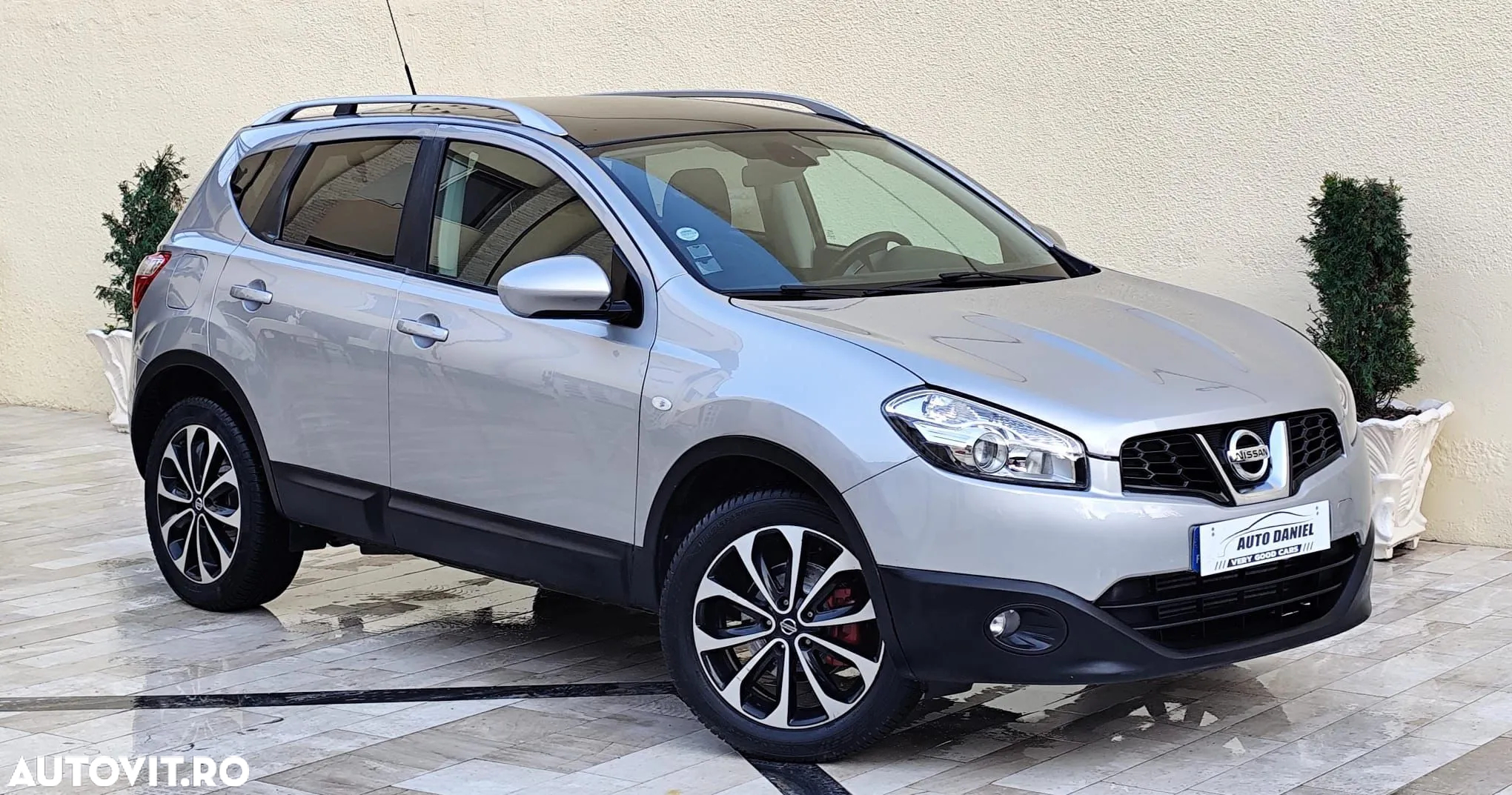 Nissan Qashqai - 2