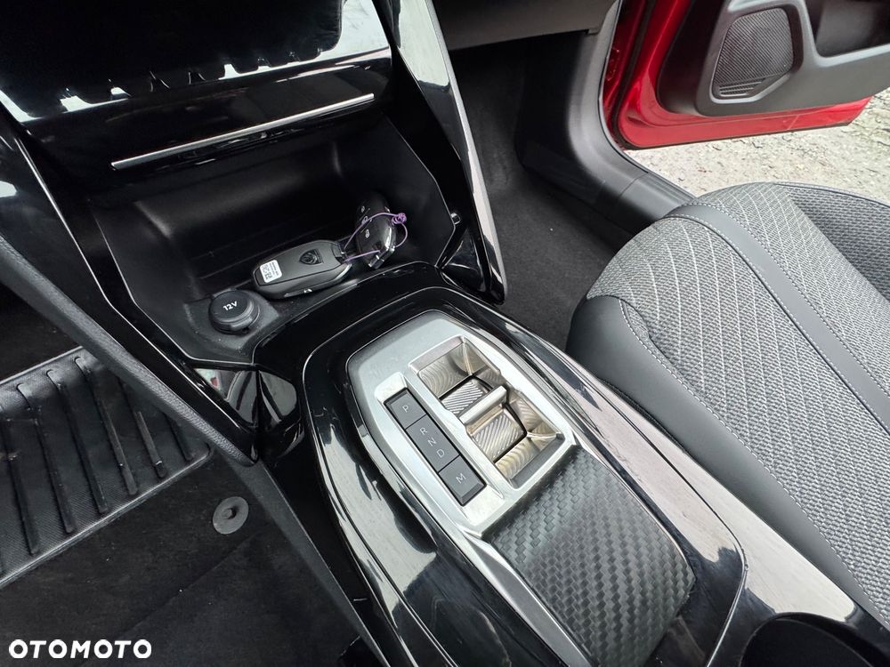 Peugeot 208 1.2 mHEV Allure - 20