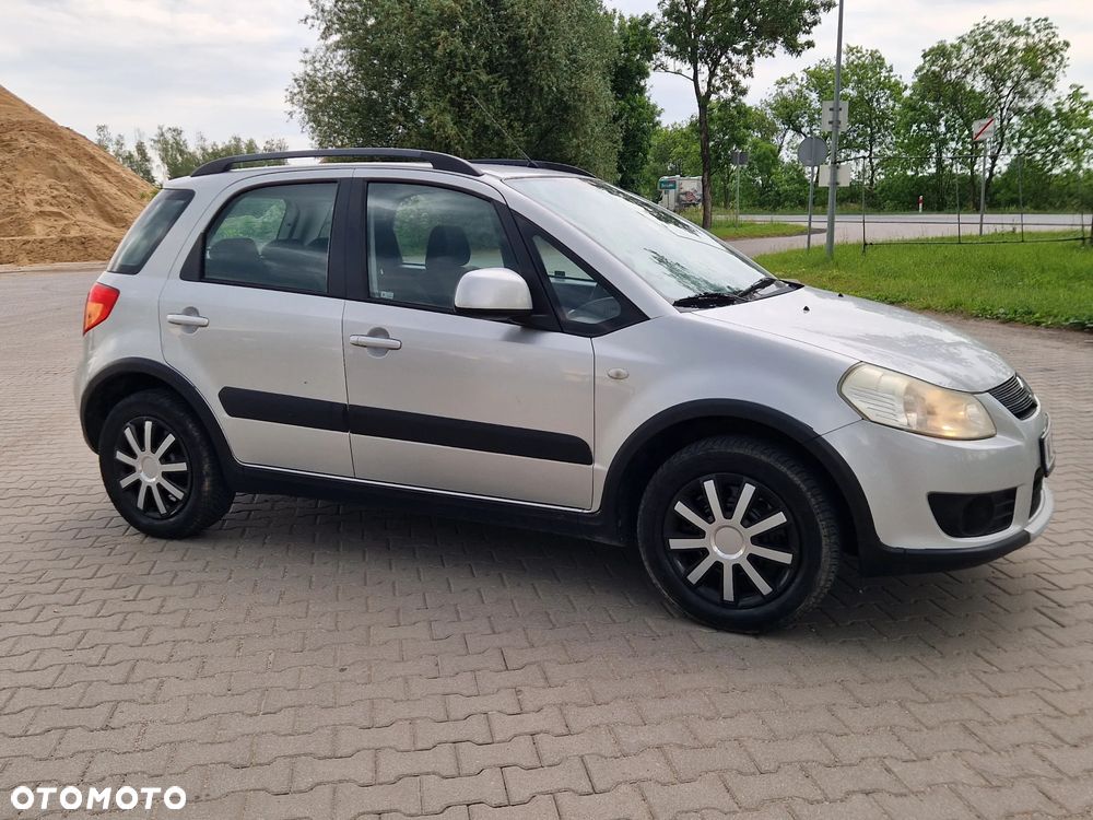 Suzuki SX4 - 9