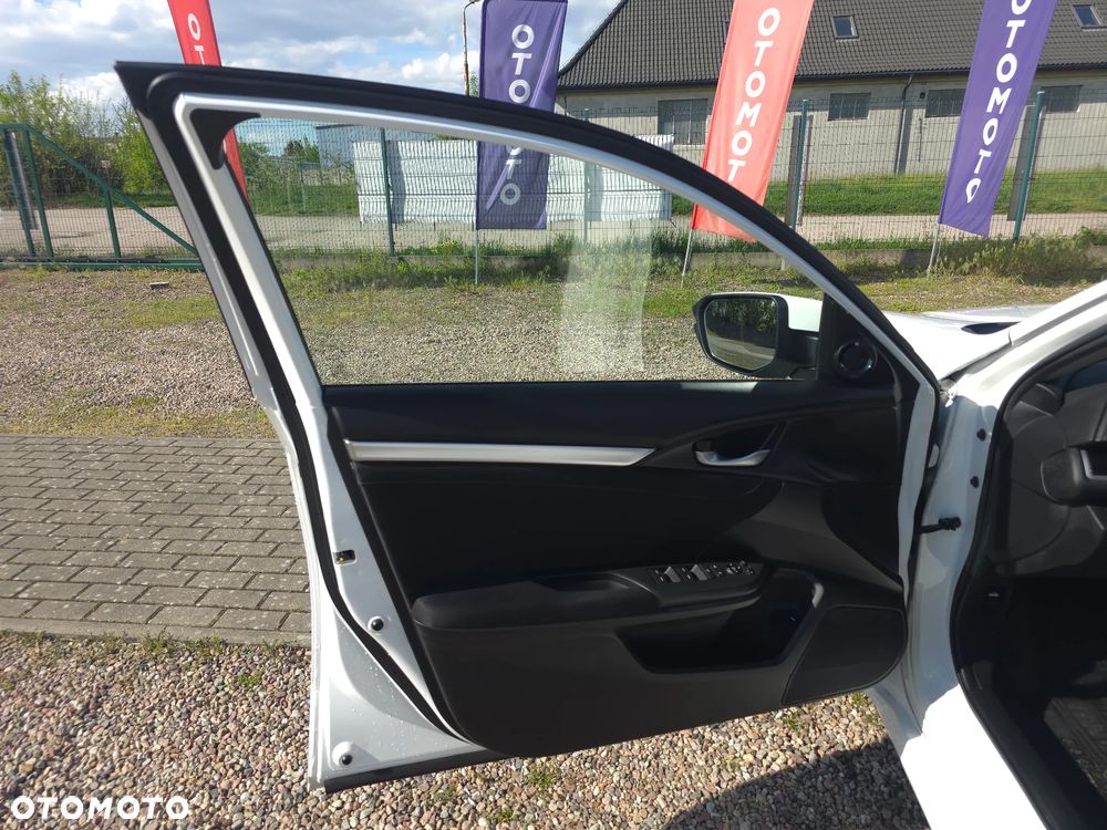 Honda Civic 1.5 T Elegance CVT - 18