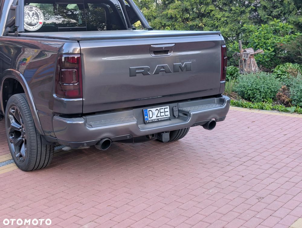 RAM 1500 Crew Cab Shortbed Laramie - 27