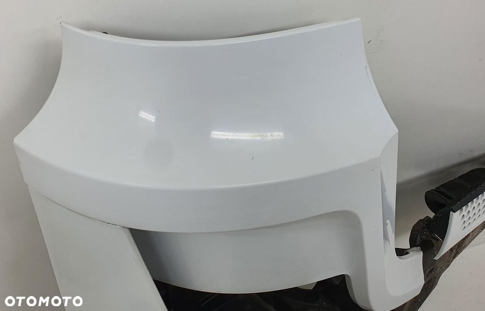 ZDERZAK PRZÓD NAROŻNIK OKULAR PRAWY MERCEDES ACTROS MP4 A9608859508 - 2