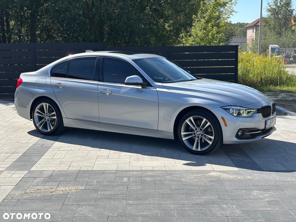 BMW Seria 3 330i Sport Line - 7