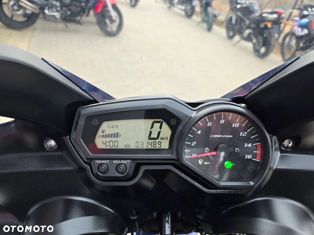 Yamaha FZ6 - 19