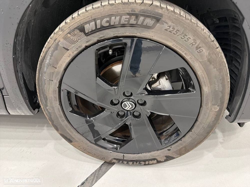 Citroën C5 Aircross 1.2 Híbrido Plus - 11