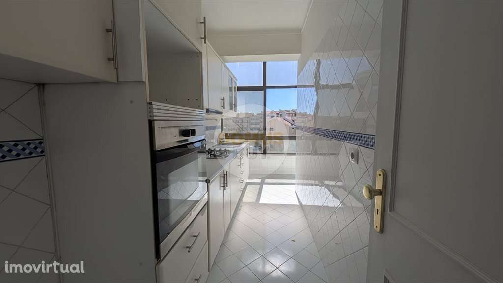 APARTAMENTO T1 - CENTRO DA CRUZ DE PAU - Grande imagem: 3/13