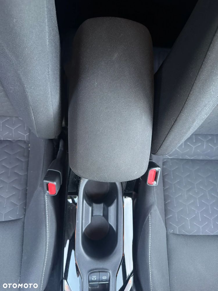 Toyota Corolla 1.8 Hybrid Comfort - 33