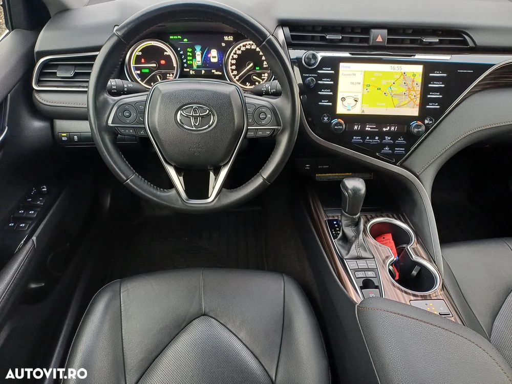 Toyota Camry 2.5 Hybrid Dynamic - 11
