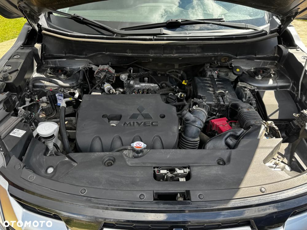 Mitsubishi ASX 2.0 Intense - 23