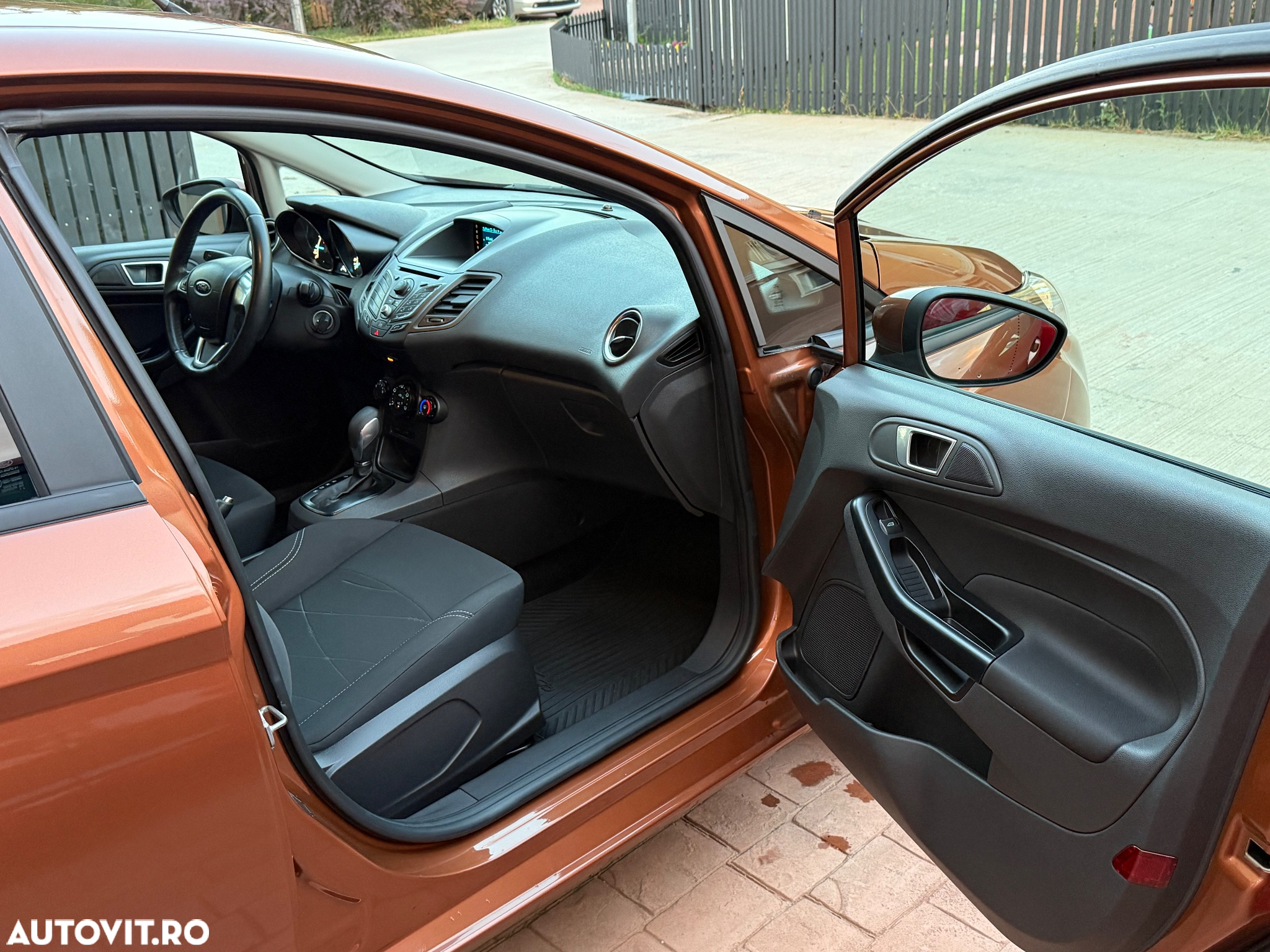 Ford Fiesta 1.0 Powershift Trend - 16