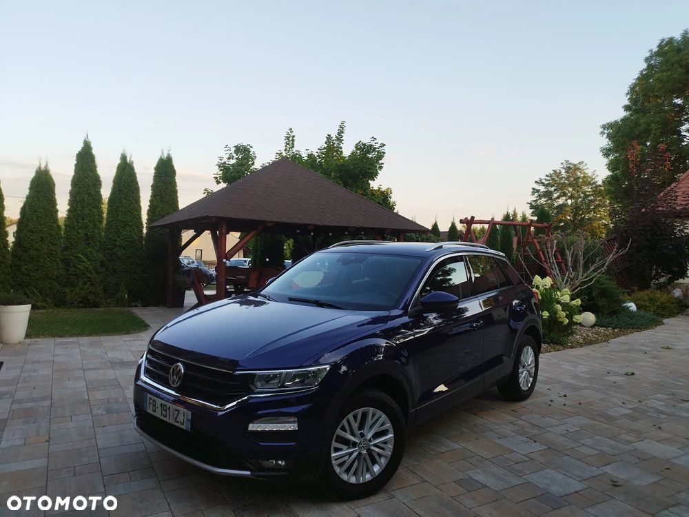 Volkswagen T-Roc - 9