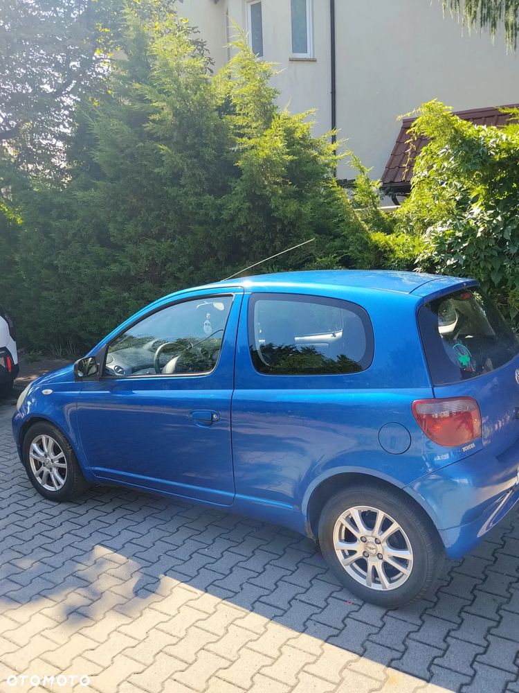 Toyota Yaris 1.4 D-4D Active - 15