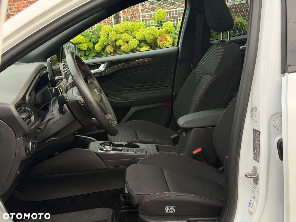 Ford Focus 2.0 TDCi ST-Line Black ASS PowerShift - 13