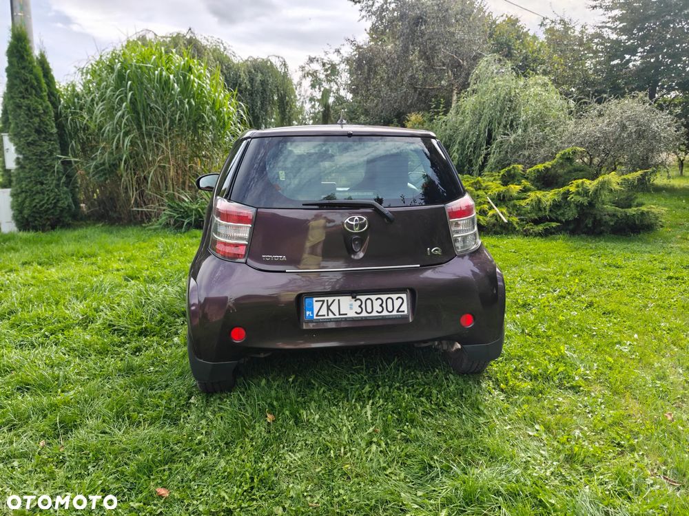 Toyota iQ 1.0 Sol - 4