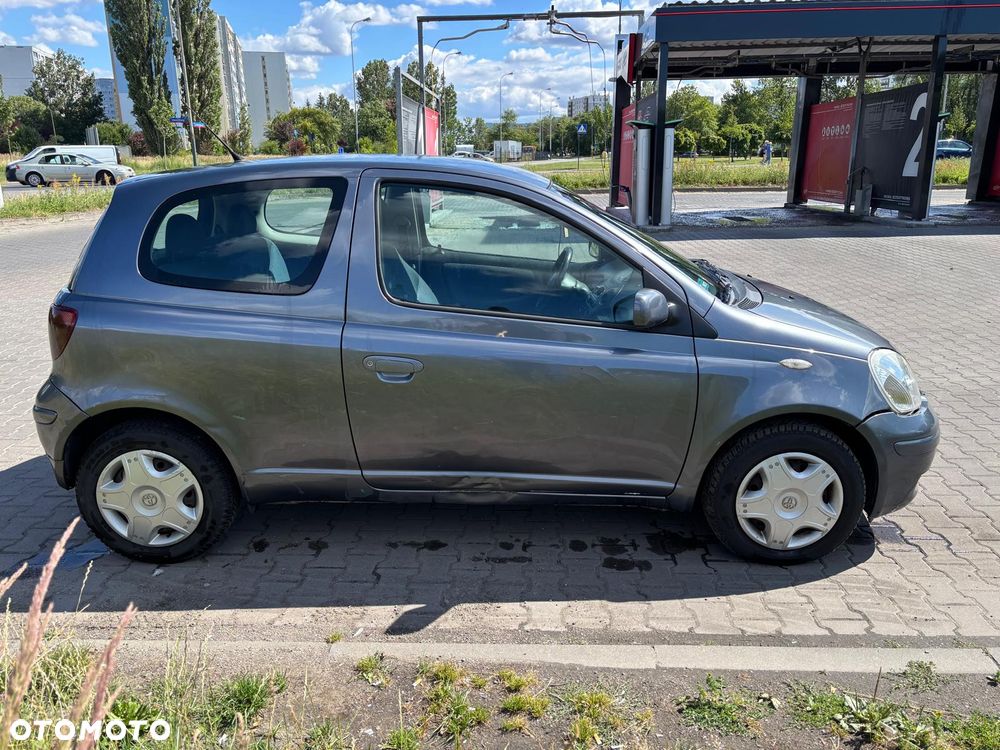 Toyota Yaris 1.4 D-4D Luna - 4