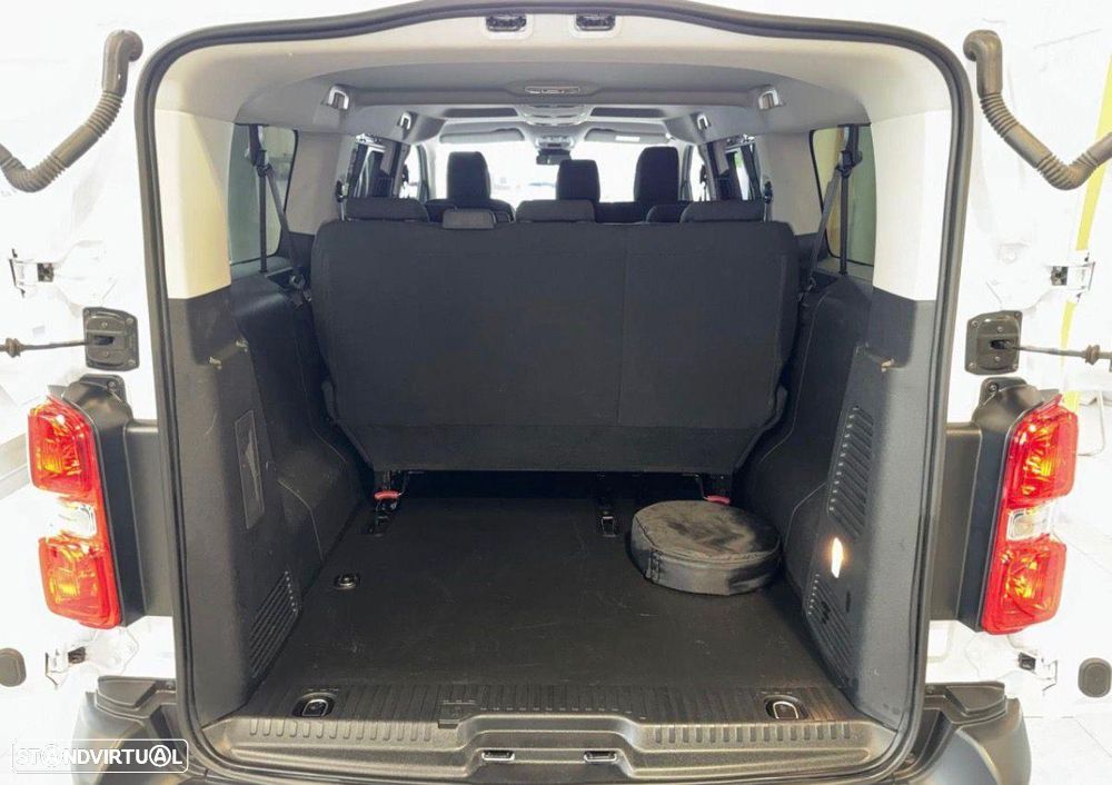 Peugeot e-Expert 75 kWh Semi-Vidrado Premium Long - 8