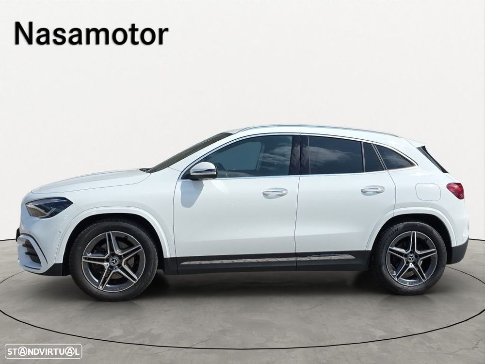 Mercedes-Benz GLA 180 - 8