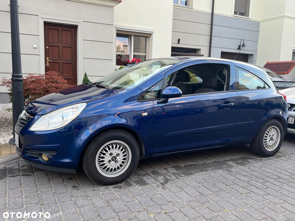 Opel Corsa 1.2 16V - 1