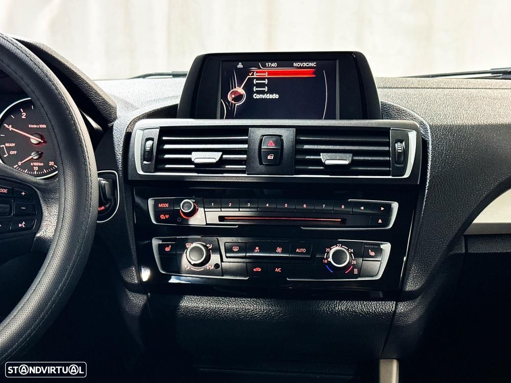 BMW 116 d Line Sport - 23