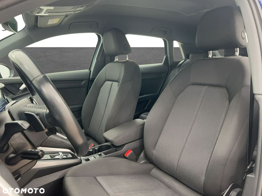 Audi A3 Sportback 30 TDI S tronic - 10