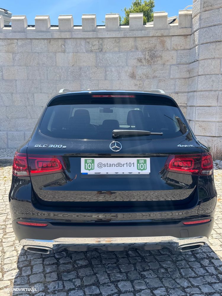 Mercedes-Benz GLC 300 e 4Matic 9G-TRONIC Avantgarde Advanced - 13