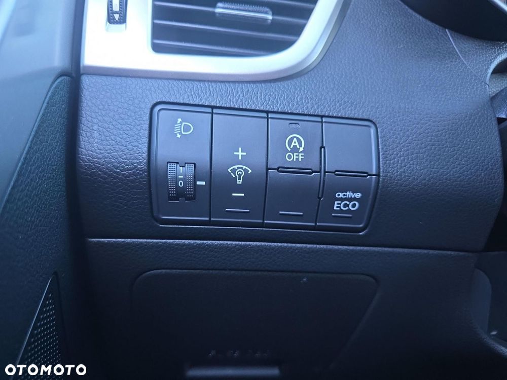 Hyundai i30 - 19
