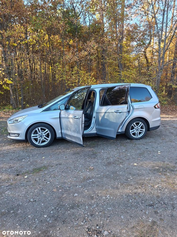 Ford Galaxy - 14