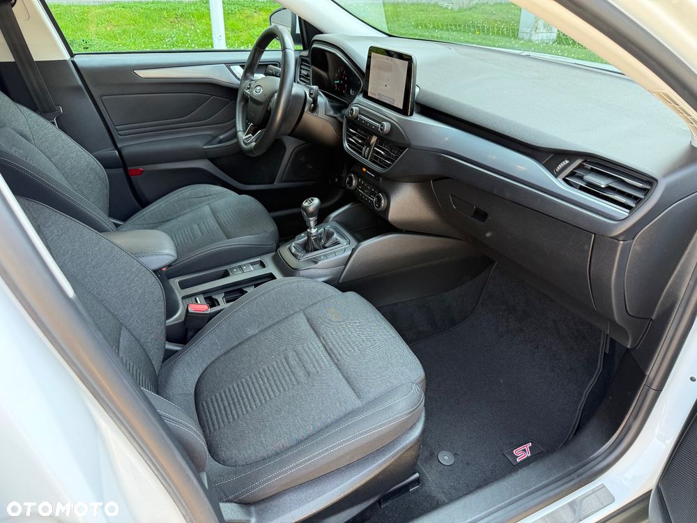 Ford Focus 1.5 EcoBoost Start-Stopp-System ACTIVE - 11