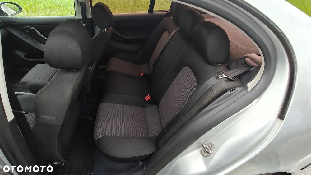 Seat Leon 1.9 TDI Signo - 6
