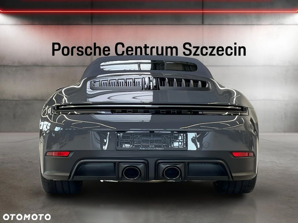Porsche 911 Carrera T-Hybrid 4 GTS - 4