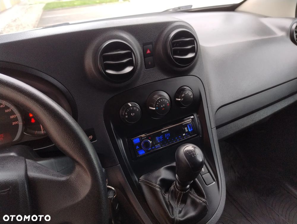 Mercedes-Benz CITAN 111 CDI (110KM) 6-BIEGÓW (L1H1) STAN IDEALNY KLIMA 100% BEZWYPADKOWY 100% SERWIS KM NIE MA RDZY ! ! ! - 14