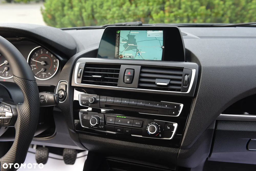 BMW Seria 1 118i Edition M Sport Shadow - 28